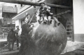 Foto 655 - Hausbau Kari und Josy Aschwanden-Zurfluh - Der Tank wird versenkt