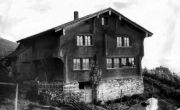 003-Foto  00370 - Haus auf der oberen Bärchi erbaut 1832